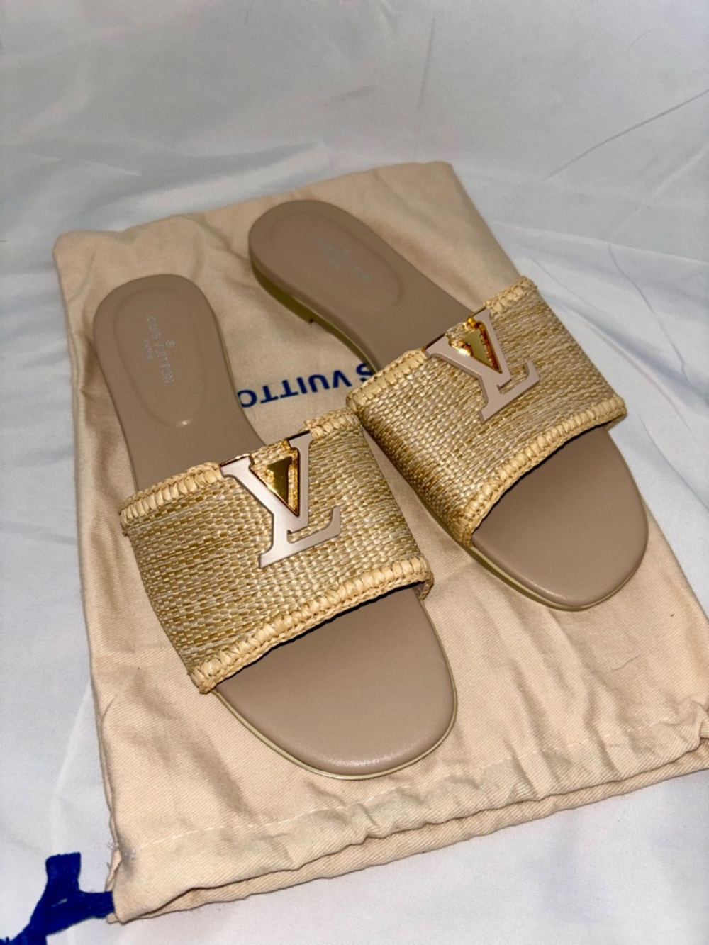 NEW Beige Raffia Sandals